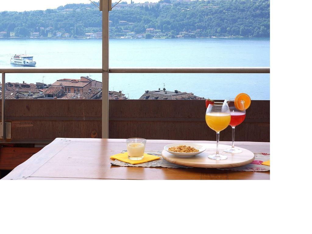 سالو Ai Colli B&B الغرفة الصورة