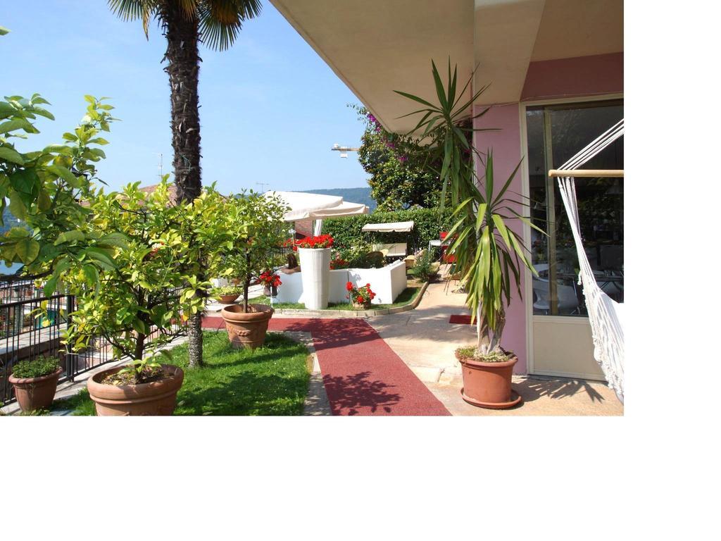 سالو Ai Colli B&B الغرفة الصورة