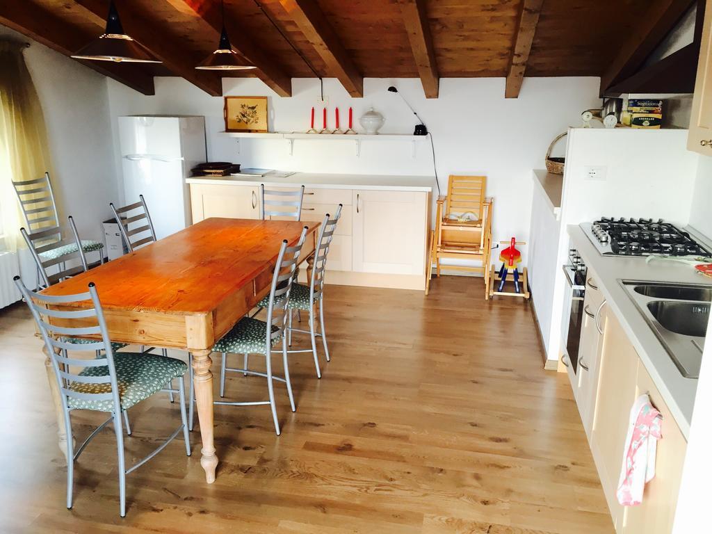 سالو Ai Colli B&B الغرفة الصورة